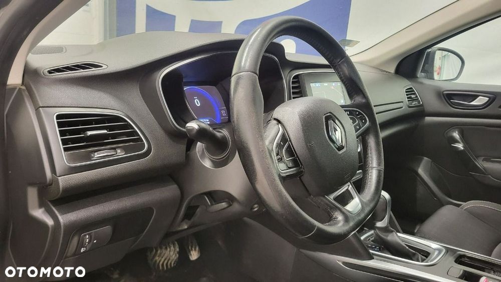 Renault Clio - 12