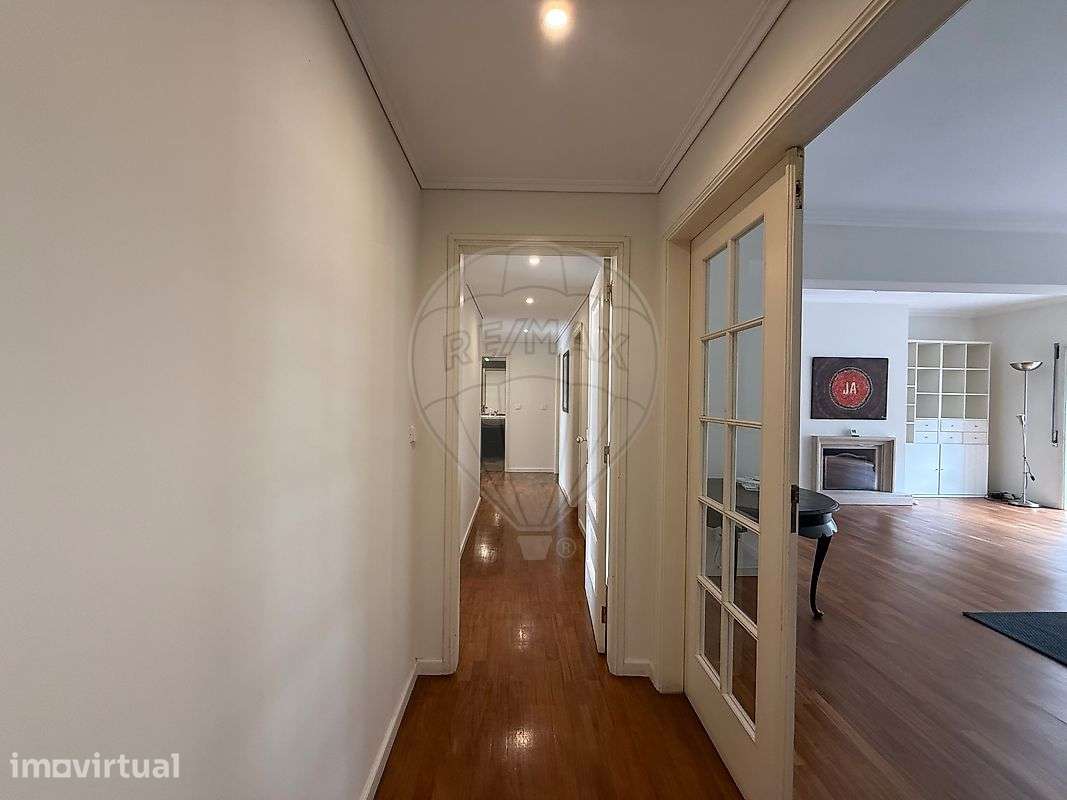Apartamento T4 para arrendamento - Grande imagem: 5/31