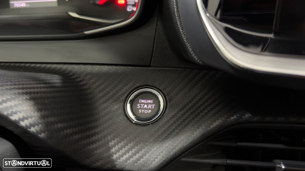 Peugeot 208 PureTech 100 Allure - 24