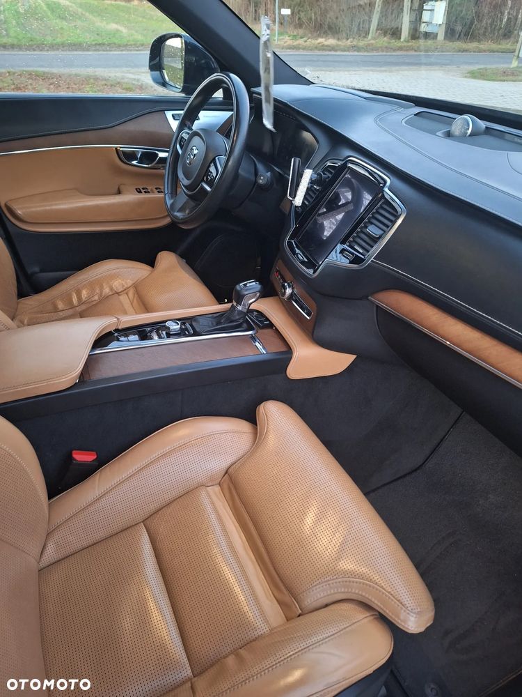 Volvo XC 90 D5 AWD Inscription 7os - 6