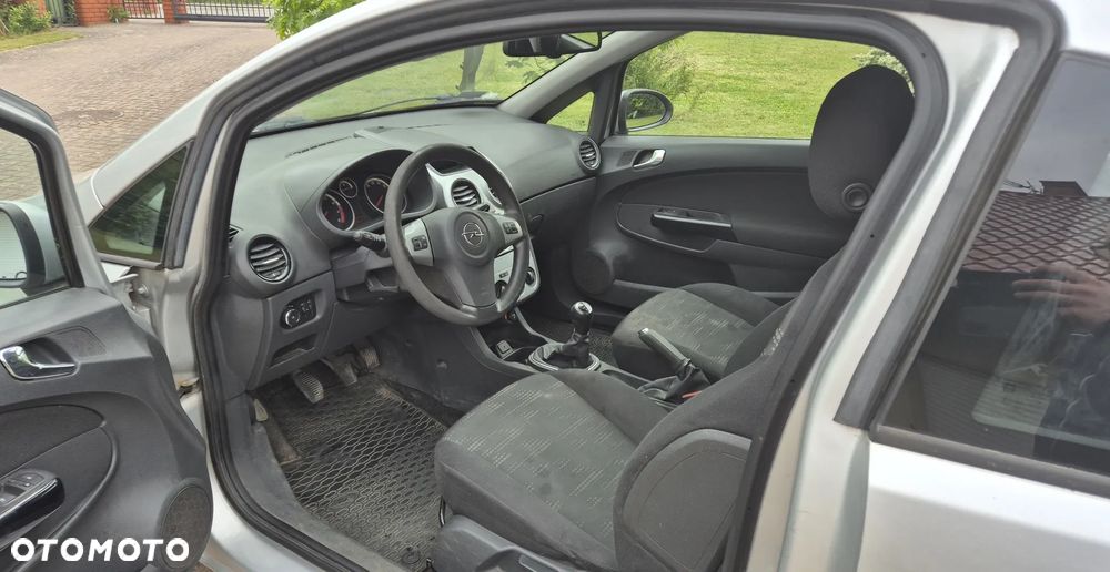 Opel Corsa - 5
