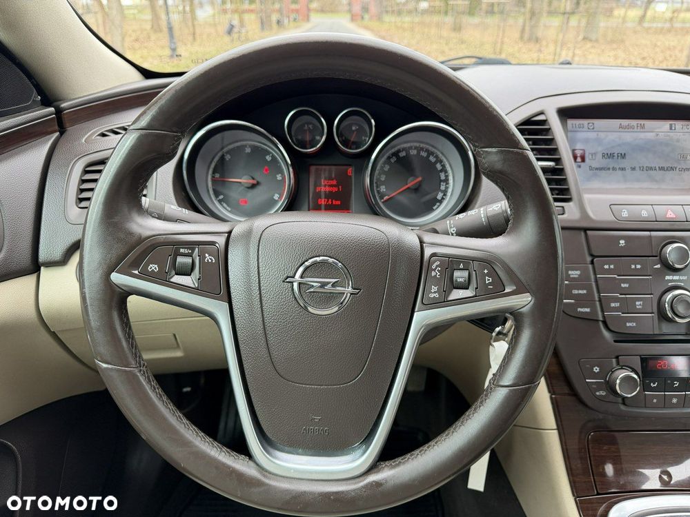 Opel Insignia - 38
