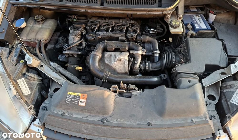 Ford Focus C-Max - 32