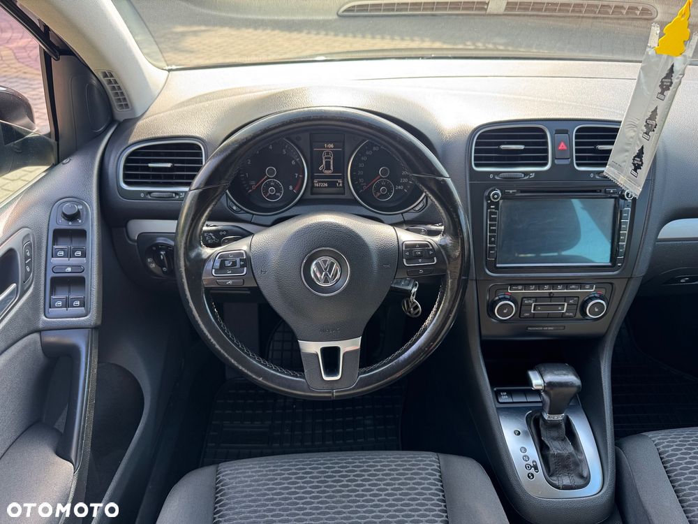 Volkswagen Golf 1.6 Team - 17