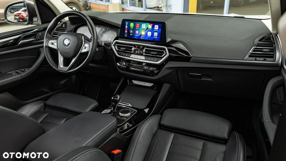 BMW X3 sDrive18d sport - 31