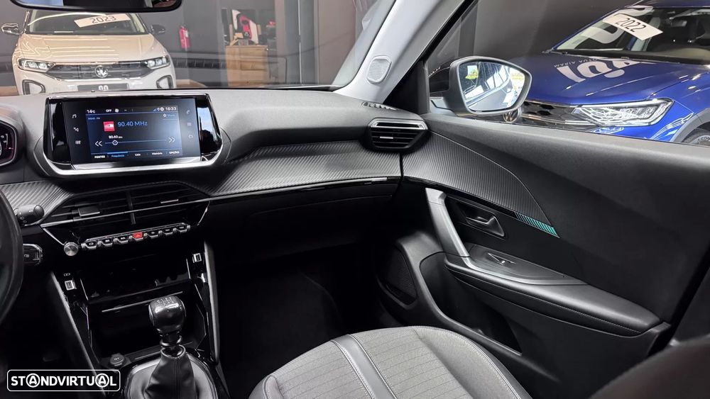 Peugeot 2008 1.2 PureTech Allure Pack - 44