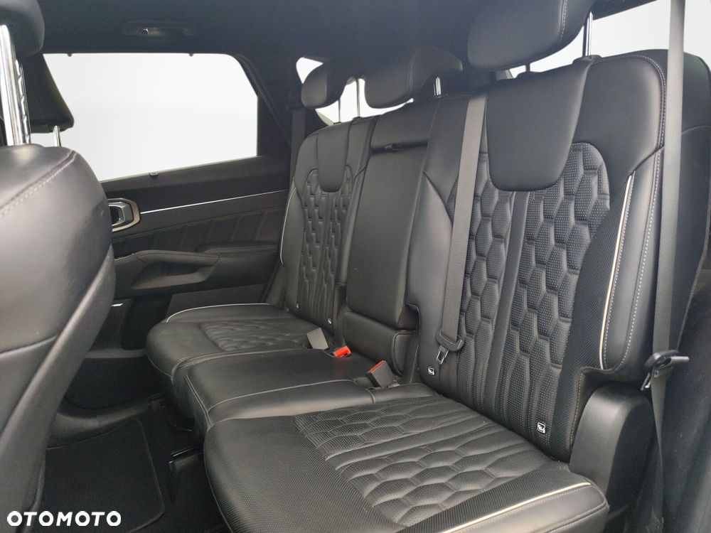 Kia Sorento - 15