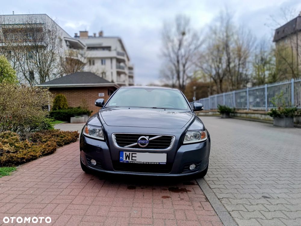 Volvo V50 - 11