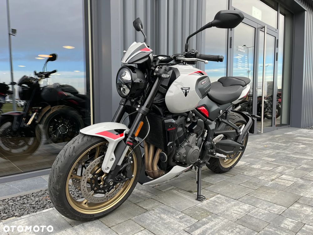 Triumph Trident