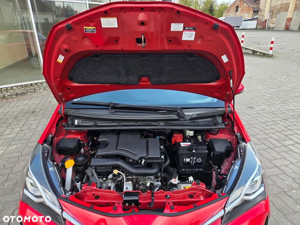 Toyota Yaris 1.0 VVT-i - 18