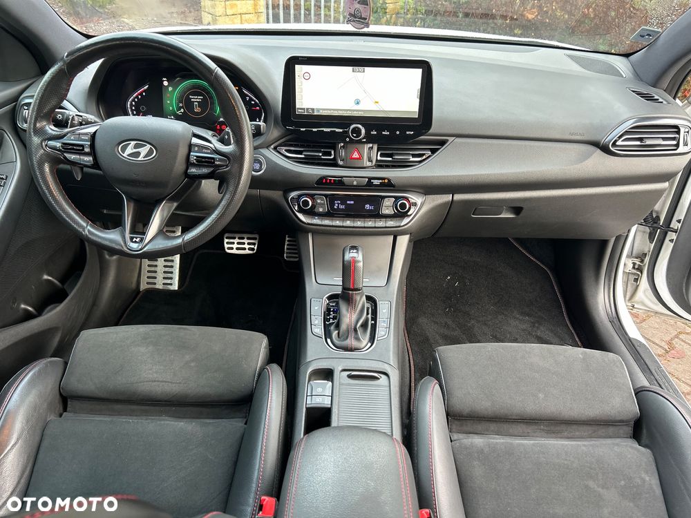 Hyundai i30 1.5 T-GDI 48V-Hybrid DCT N-Line - 18
