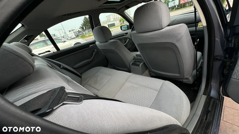 BMW Seria 3 - 10
