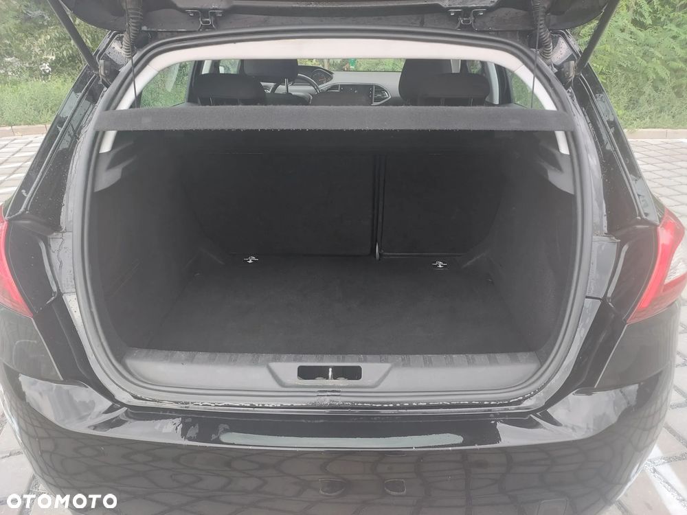 Peugeot 308 1.6 BlueHDi Active S&S - 9