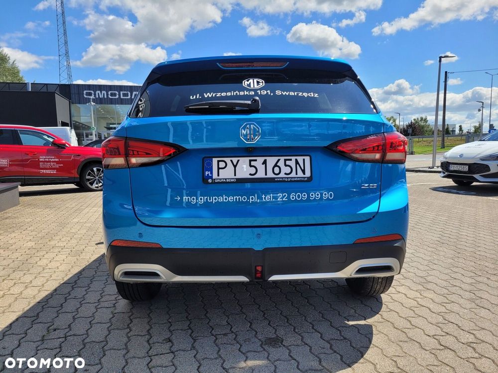 MG ZS - 6