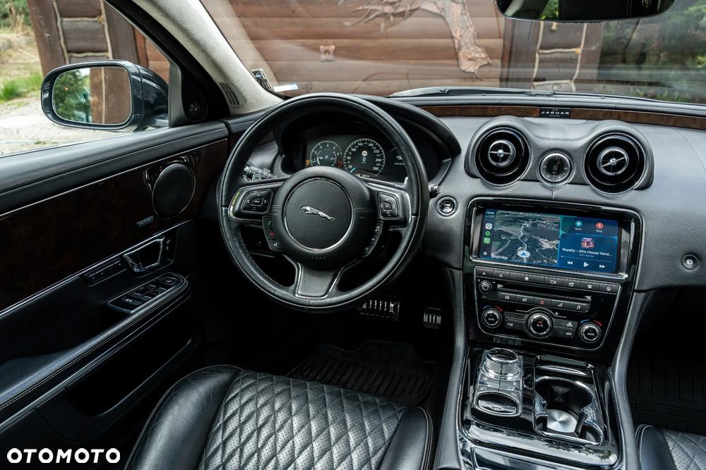 Jaguar XJ 3.0 T AWD Portfolio - 30