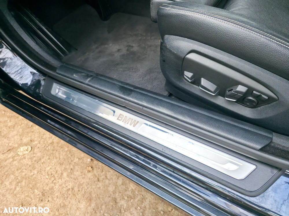 BMW Seria 5 530d xDrive AT - 16