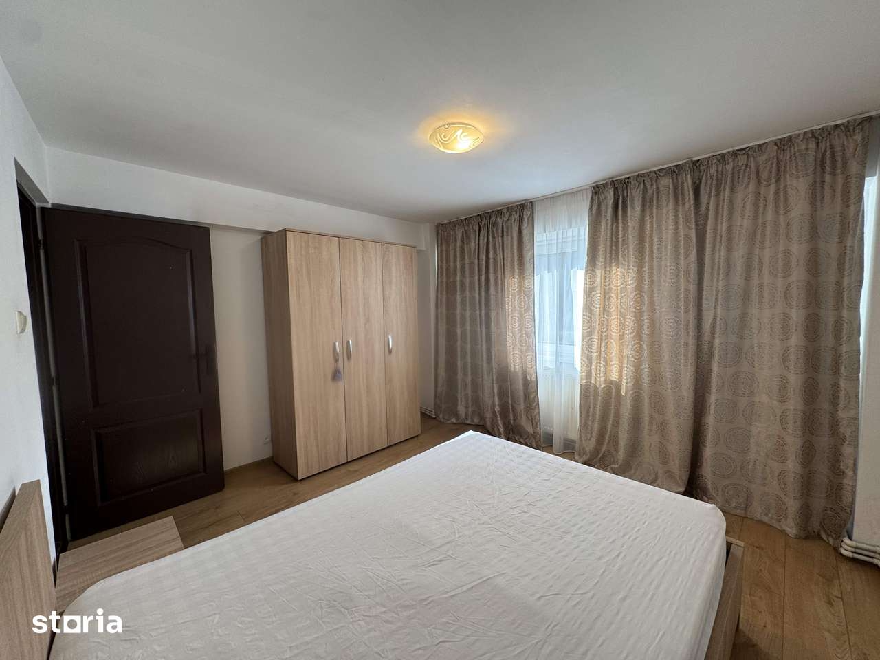 2 cam, etaj 1, decomandat, renovat, mobilat+utilat, Dinu Lipatti — fotografia 3