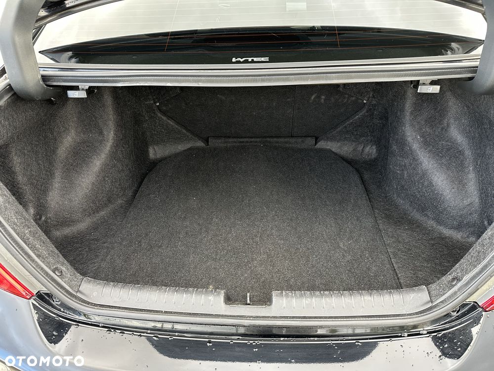 Honda Civic 1.8 Comfort - 37