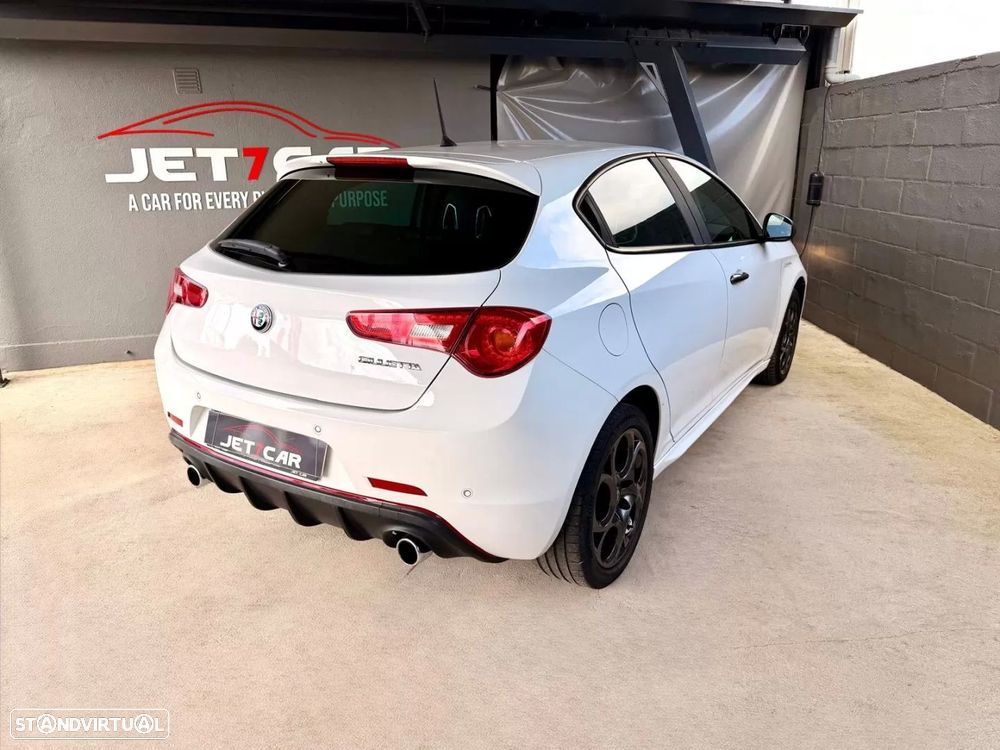 Alfa Romeo Giulietta 2.0 JTDM Sport - 5