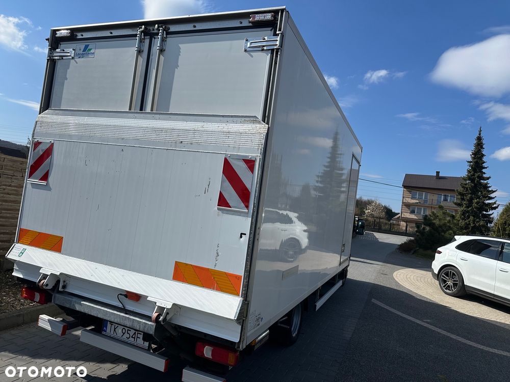 Iveco Daily 50-180 2022 Rok Chłodnia 10 palet + winda multitemperatura - 5