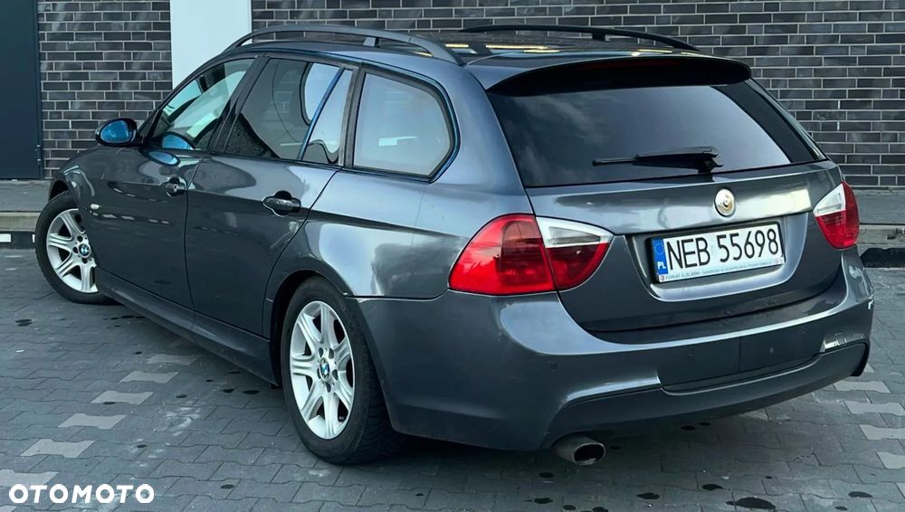BMW Seria 3 320d - 12