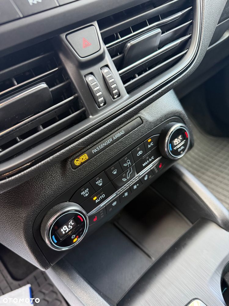 Ford Focus - 39