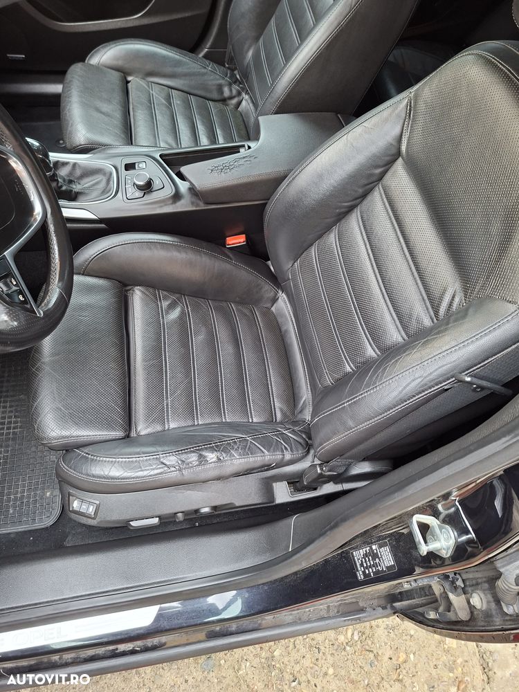 Opel Insignia 2.0 CDTI ecoFLEX Business Cosmo - 15