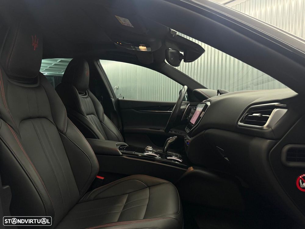 Maserati Ghibli GT Hybrid - 24