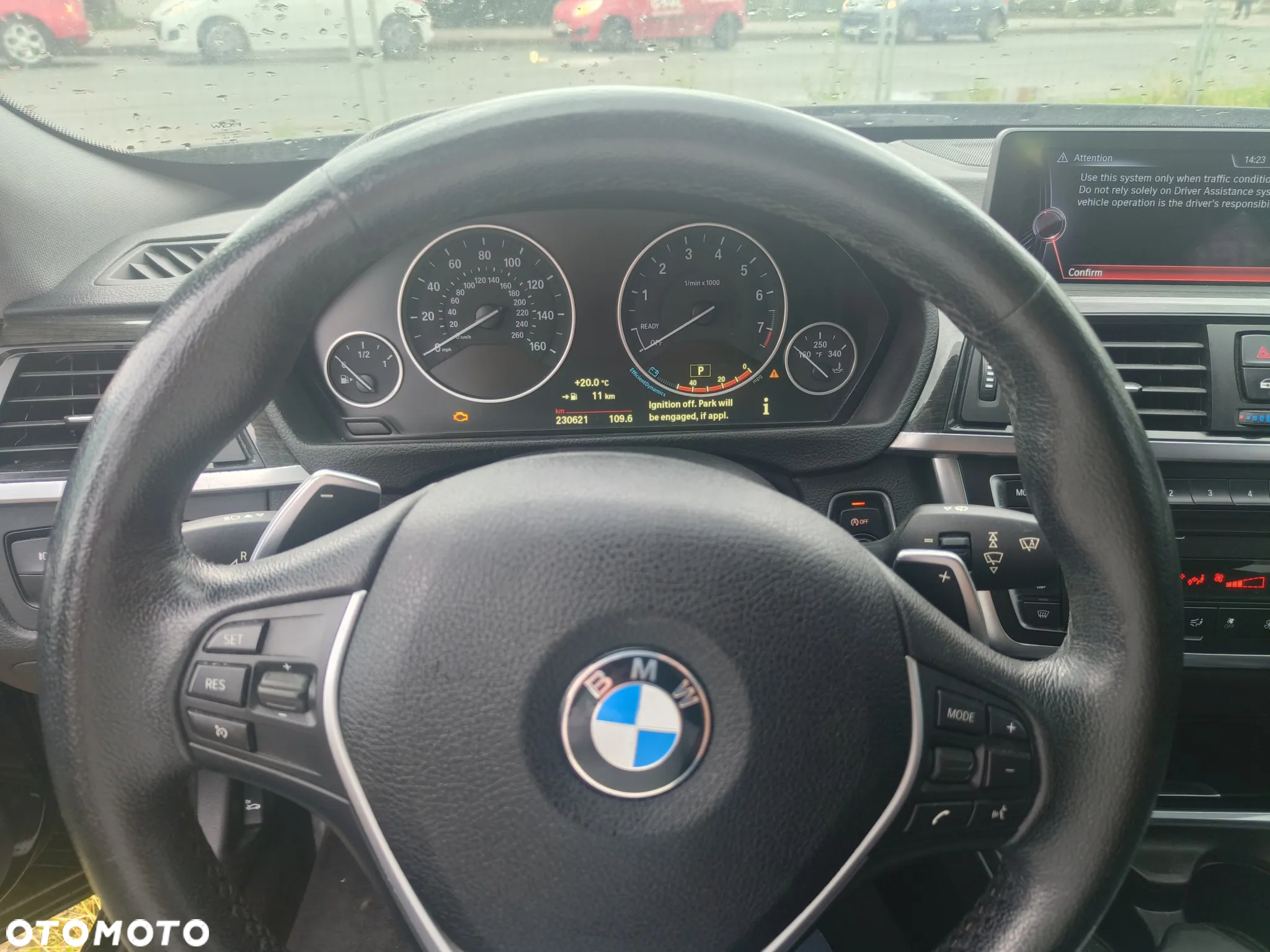 BMW Seria 3 328i Touring xDrive Sport-Aut - 32