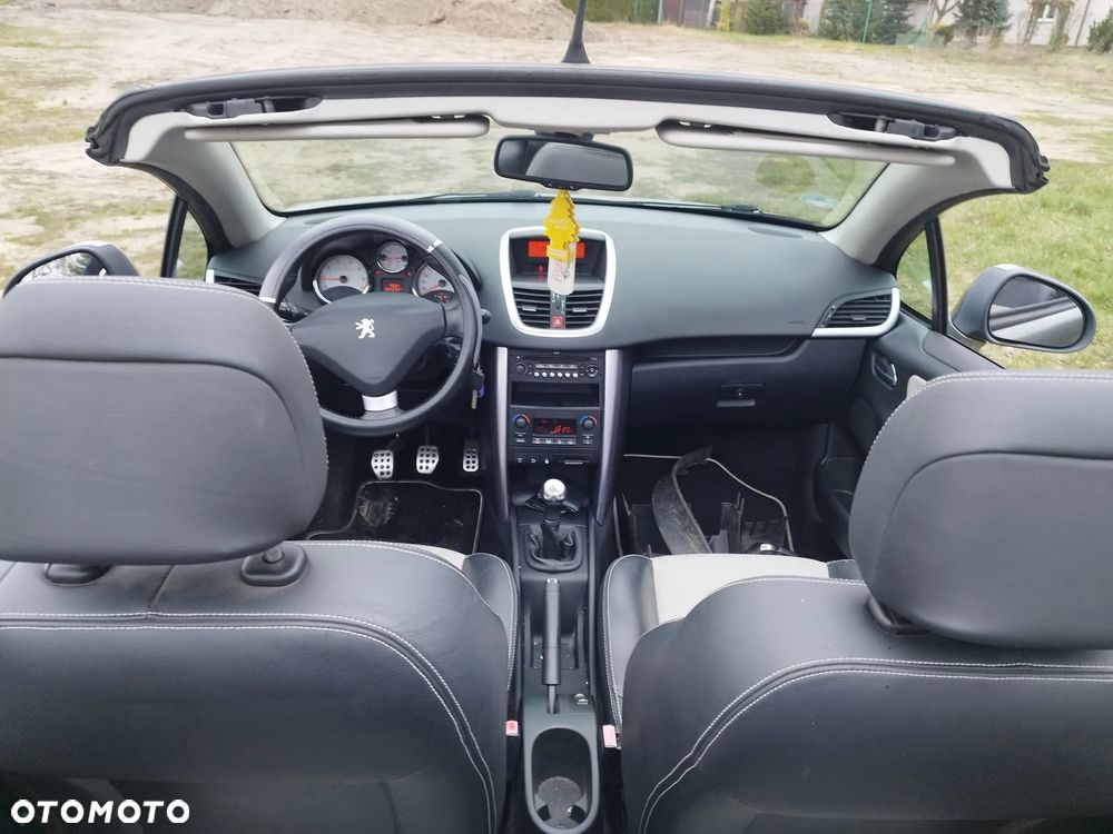 Peugeot 207 CC 120 VTi Roland Garros - 9