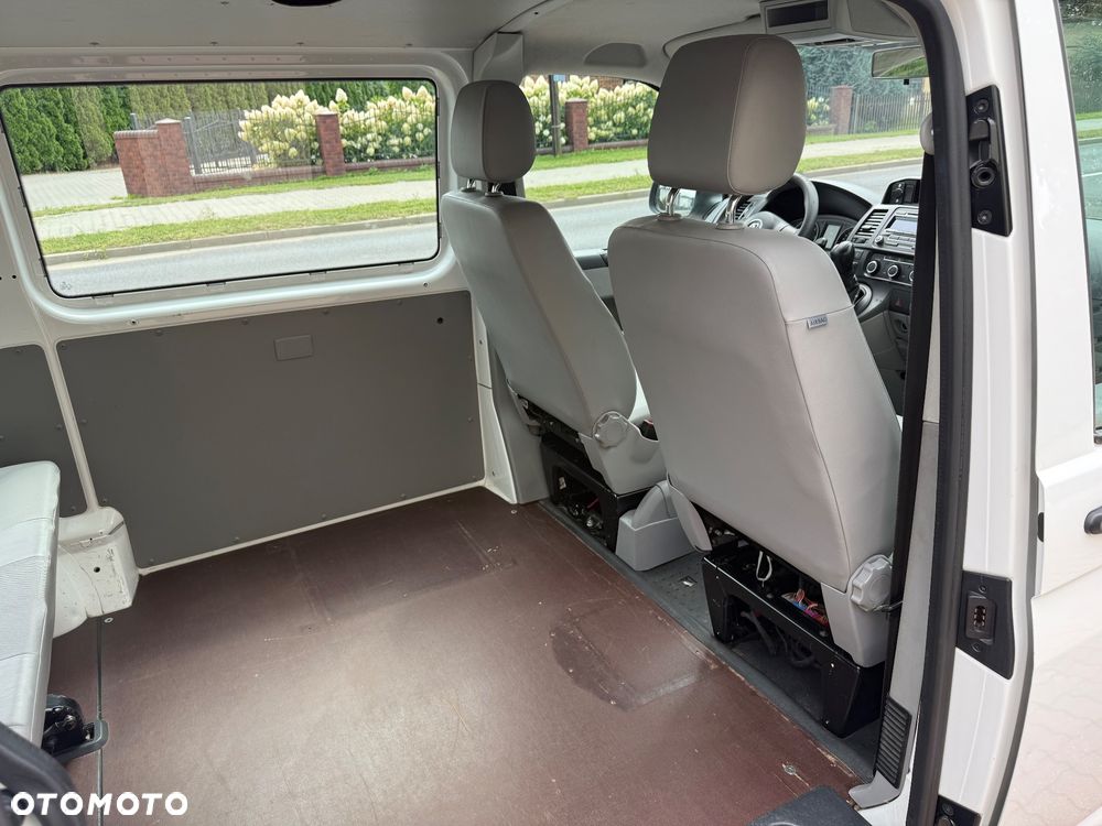 Volkswagen Transporter - 19