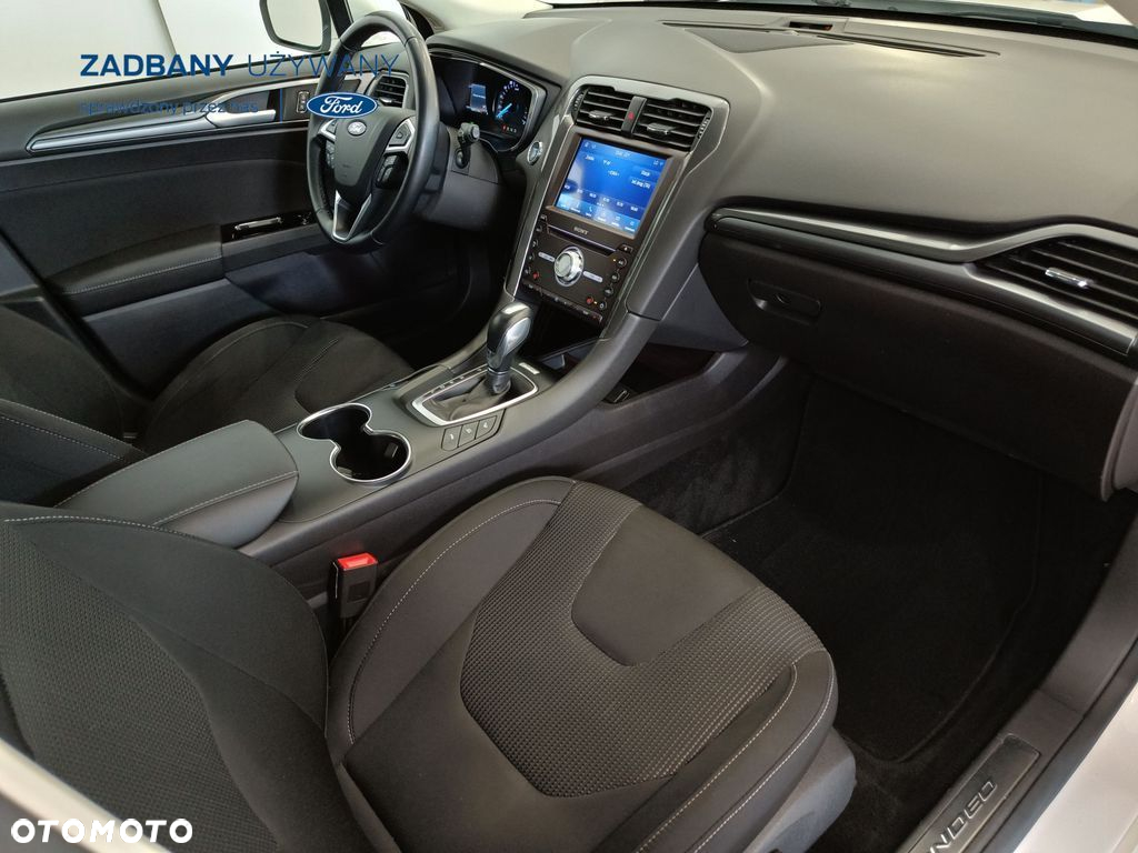 Ford Mondeo 2.0 Hybrid Titanium - 13