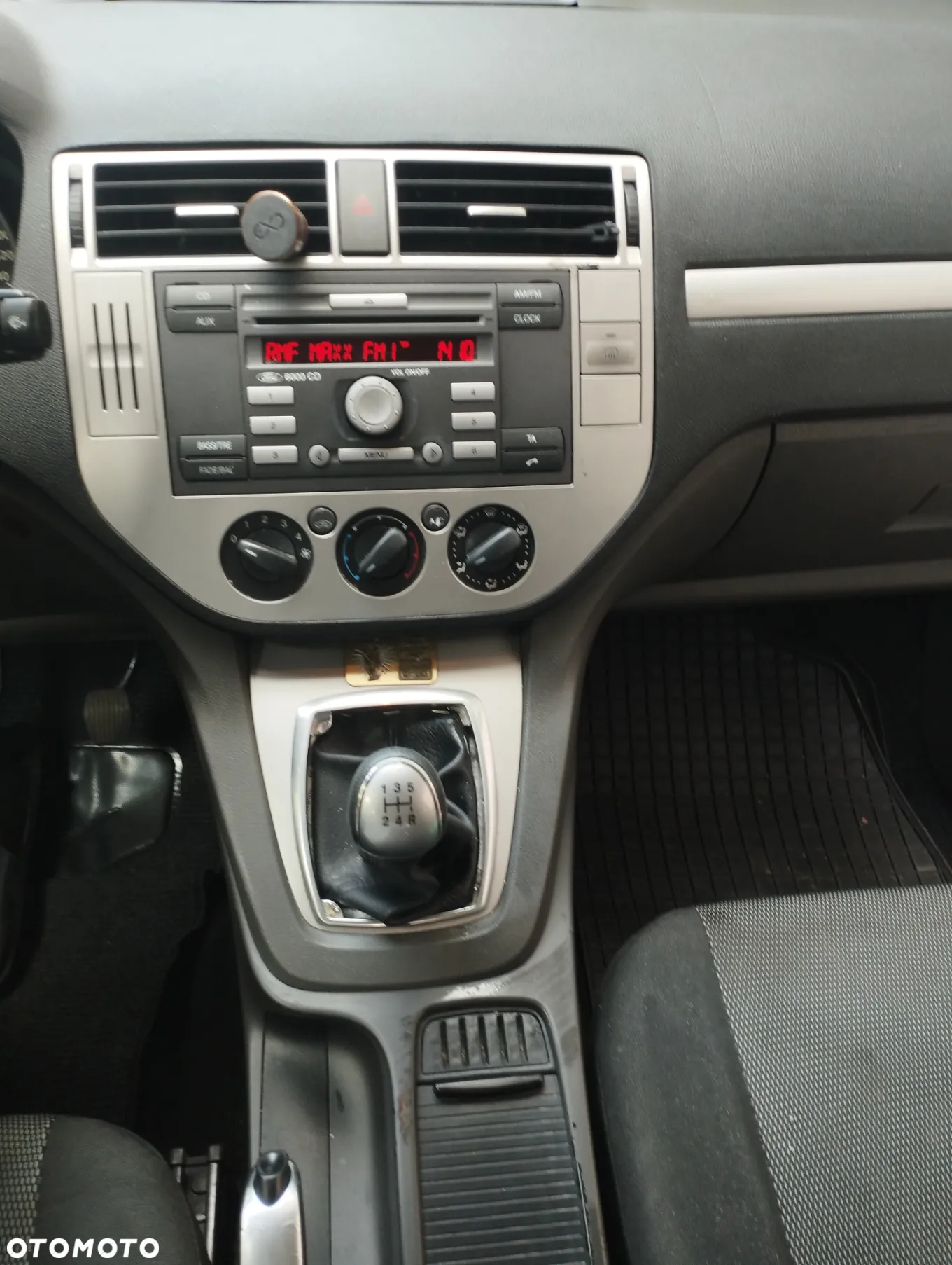 Ford C-MAX 1.6 TDCi Ambiente - 3