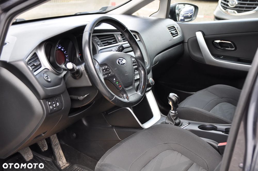 Kia Ceed 1.6 CRDi M - 7