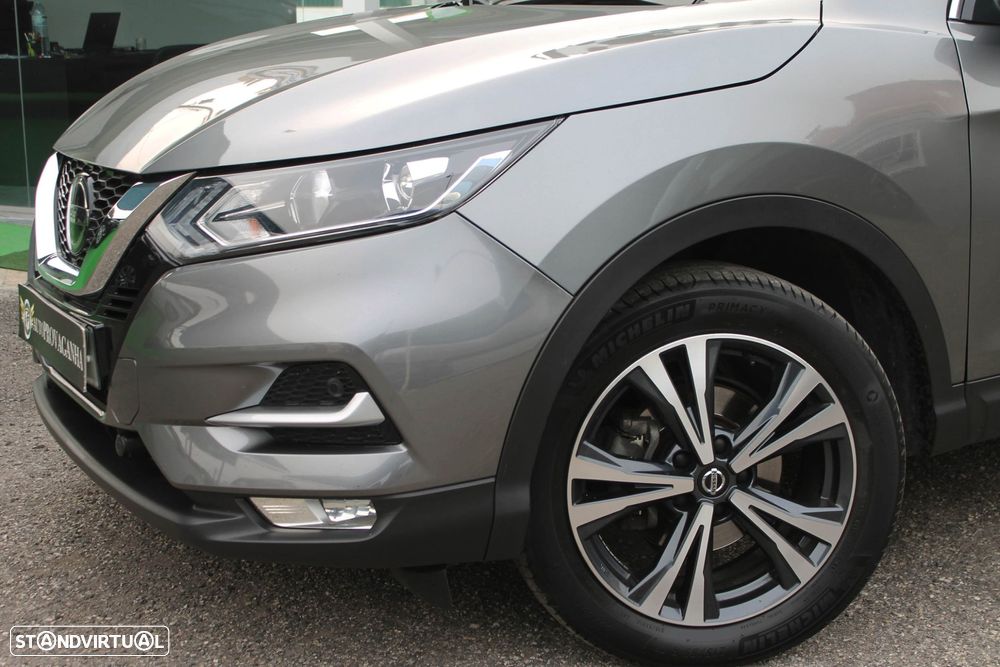 Nissan Qashqai 1.5 dCi N-Connecta J18+Led - 4