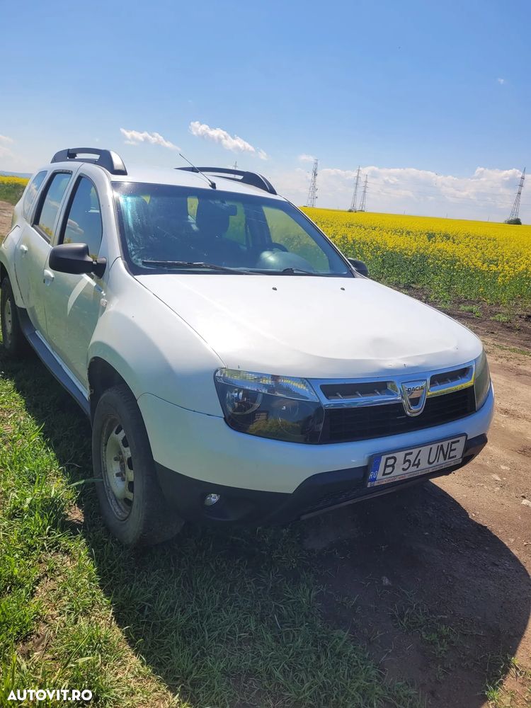 Dacia Duster 1.5 dCi 4x4 Laureate - 2