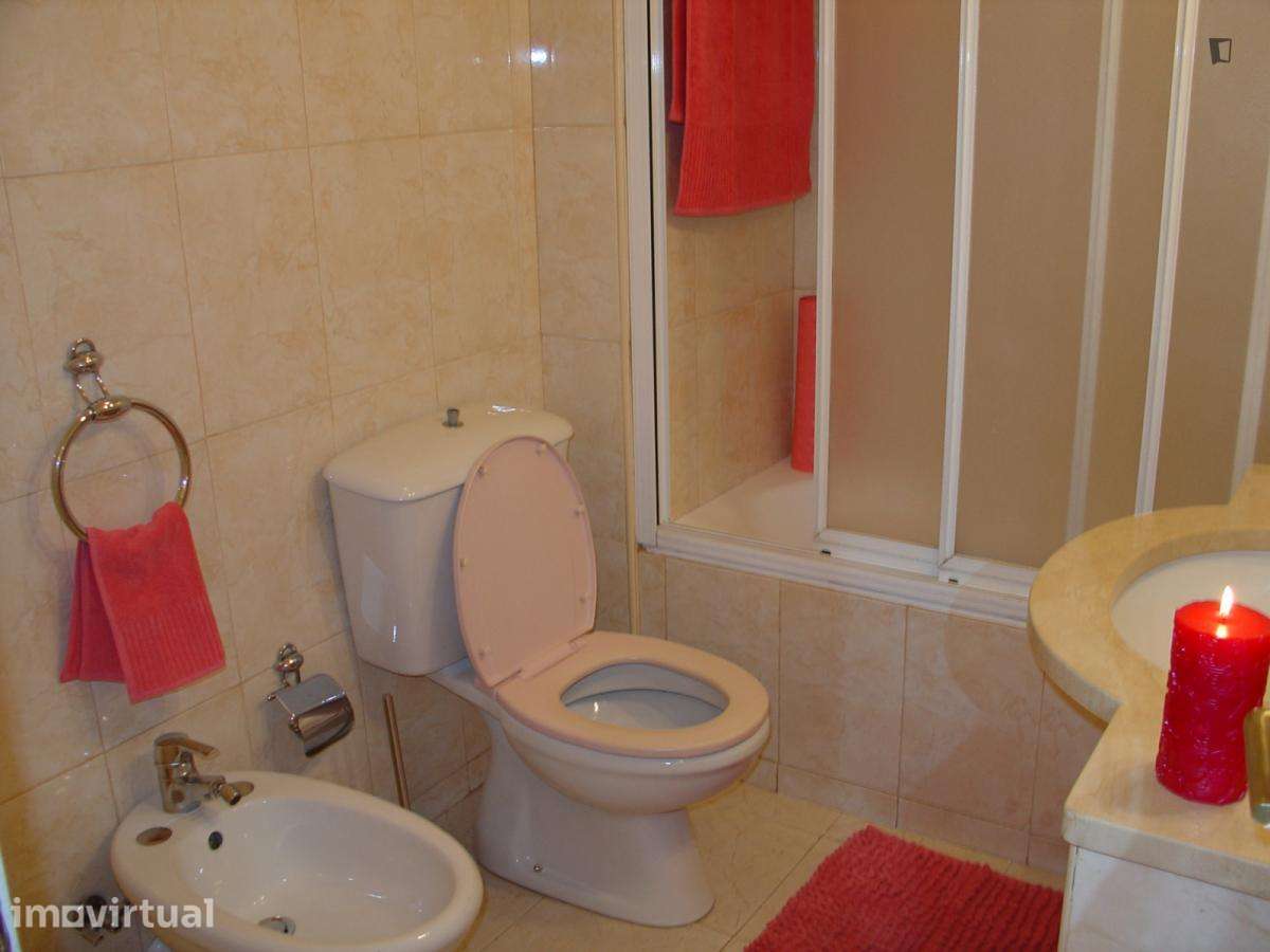 Apartamento com 2 quartos - localizado em São Nicolau Porto - Grande imagem: 5/11