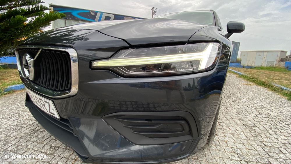 Volvo V60 2.0 D3 Momentum Plus Geartronic - 16