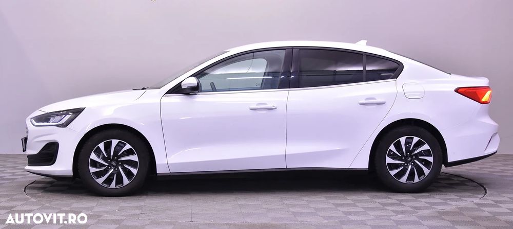 Ford Focus 1.0 EcoBoost Titanium Business - 3