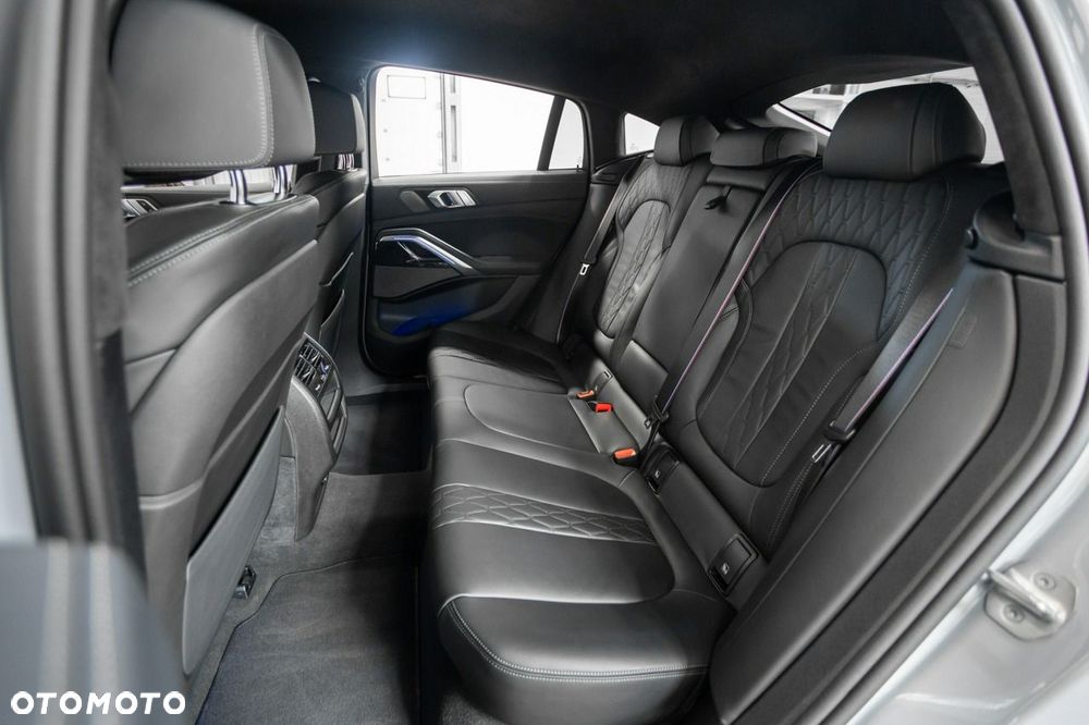 BMW X6 xDrive40i M Sport - 26