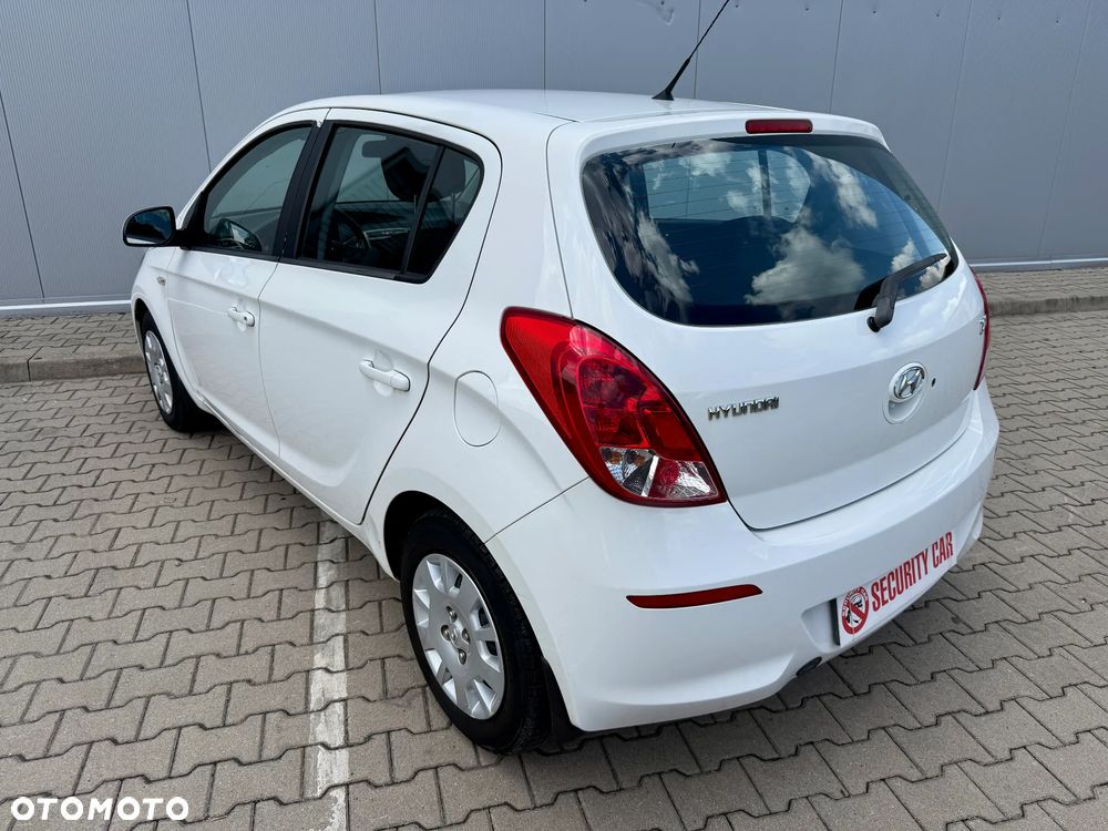 Hyundai i20 - 6