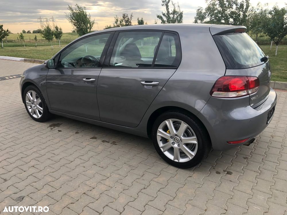 Volkswagen Golf 1.4 TSI Highline - 14
