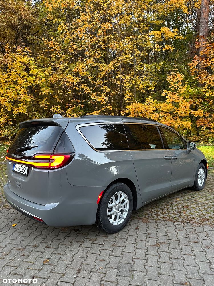 Chrysler Pacifica 2022 photo 5