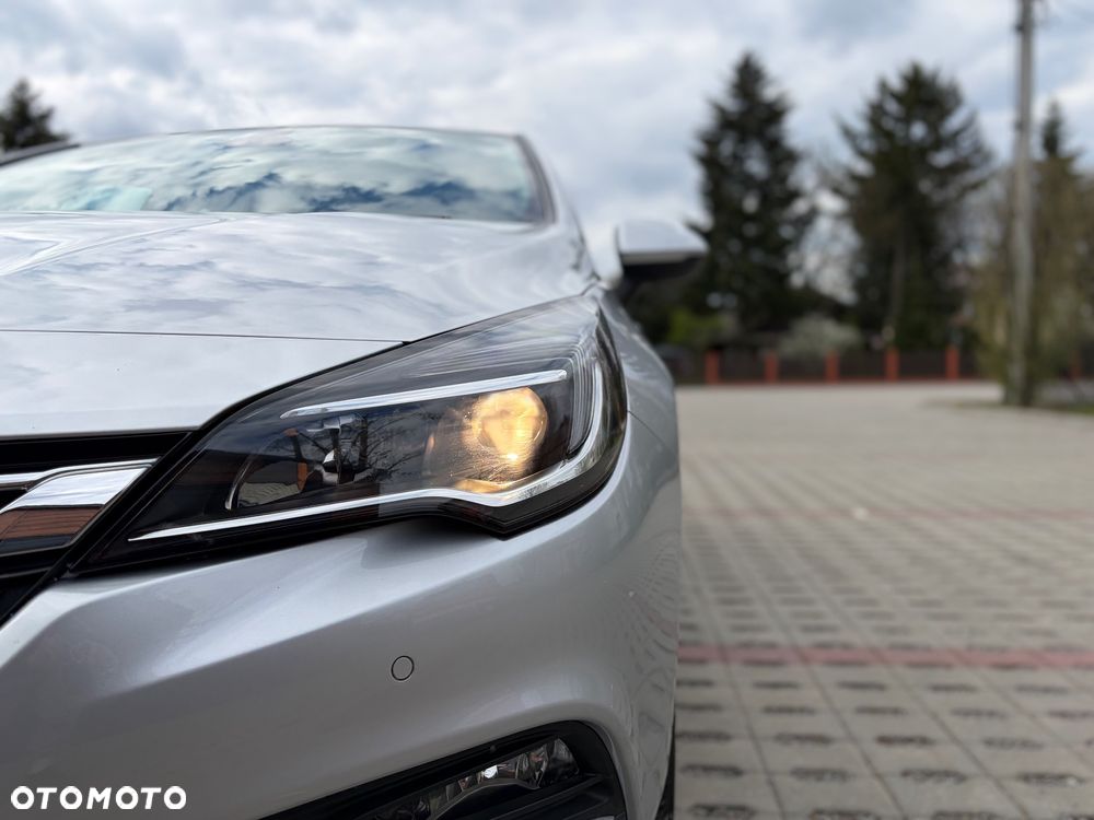 Opel Astra 1.0 T Dynamic S&S - 12