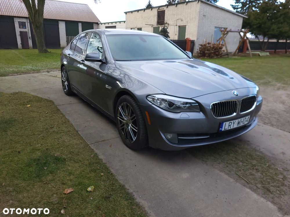 BMW Seria 5 528i - 6