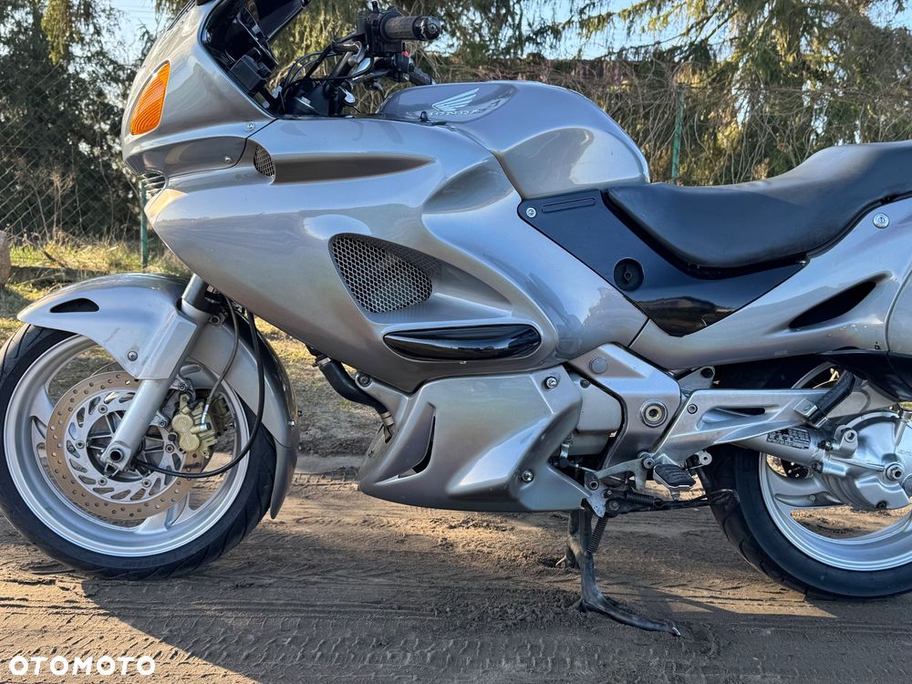 Honda Deauville - 13