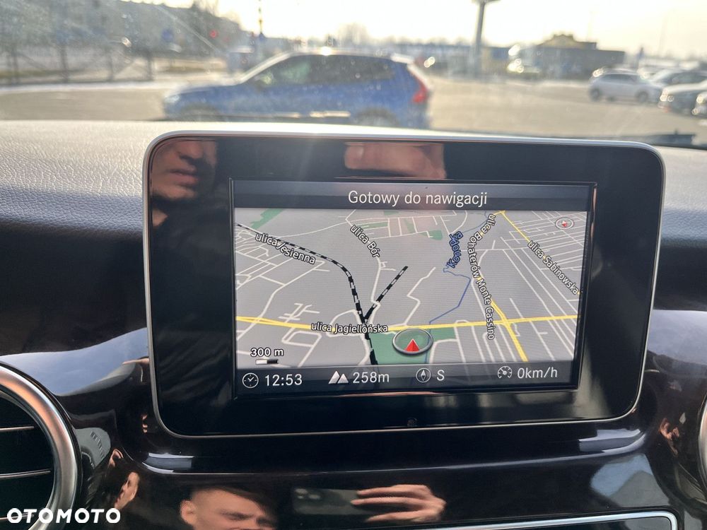 Mercedes-Benz Klasa V - 15