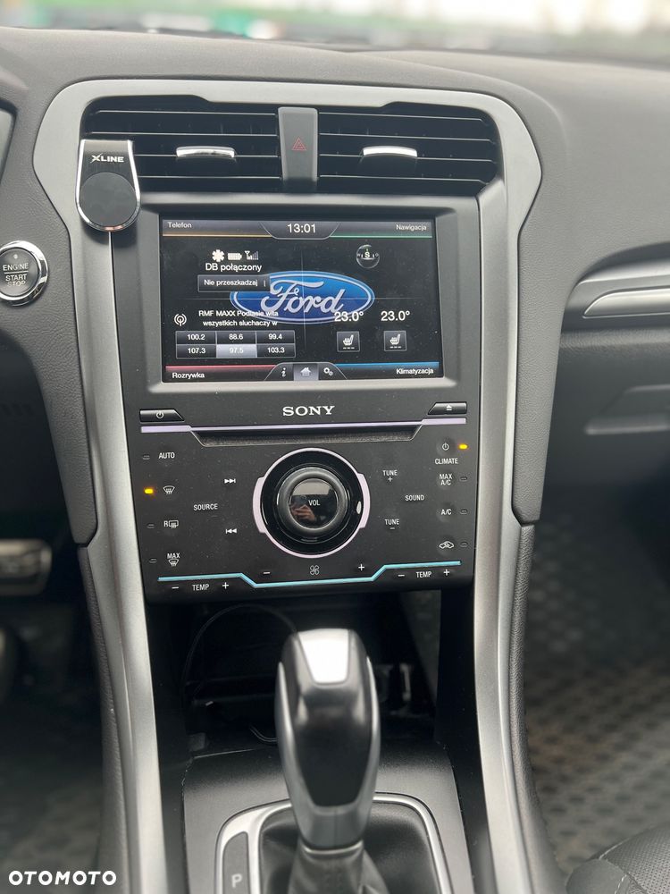 Ford Fusion 2.0 EcoBoost Titanium - 13