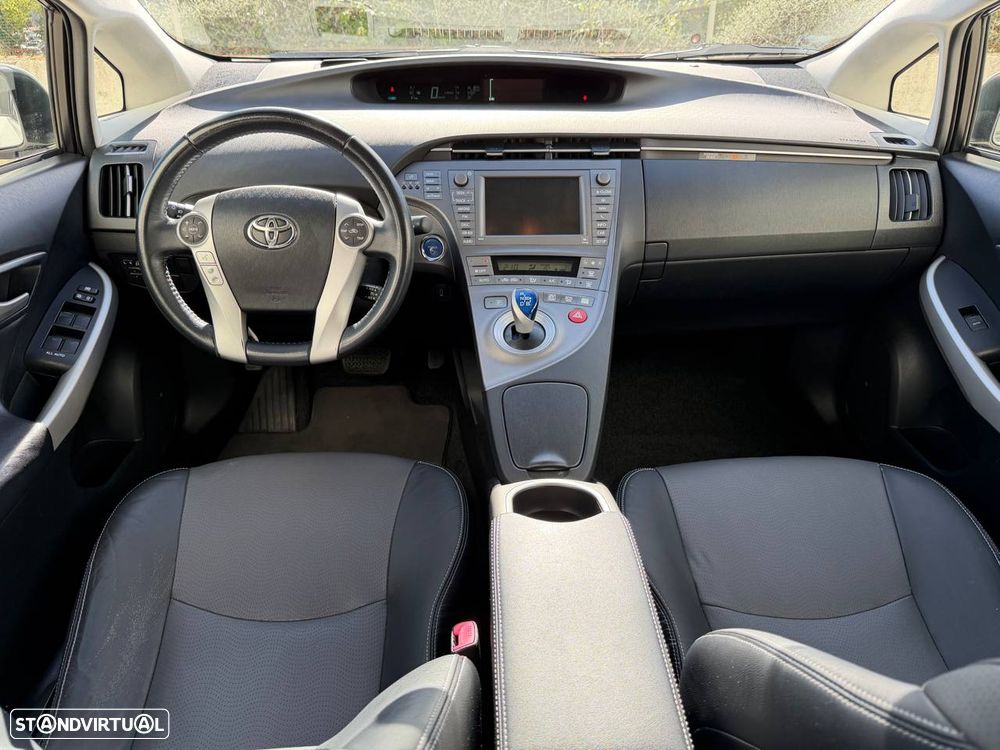 Toyota Prius 1.8 Premium P.Navi+Pele - 39