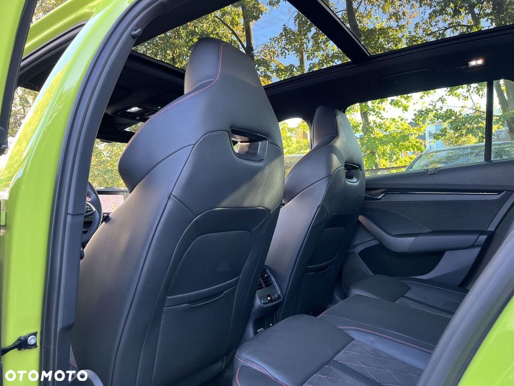 Skoda Octavia 2.0 TDI RS DSG - 36